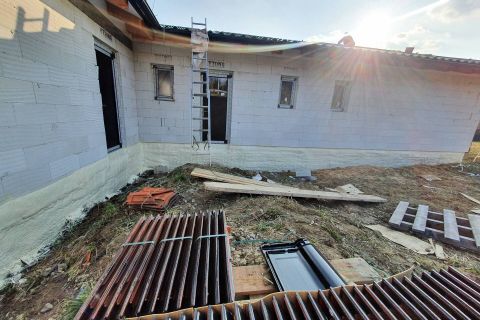 Izolace základů tvrdou PUR pěnou